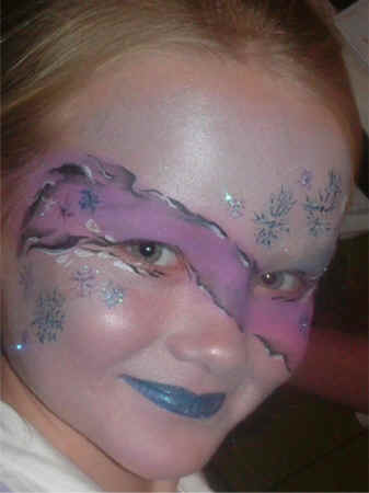 PrincessPurpleBandRight.JPG (72902 bytes)