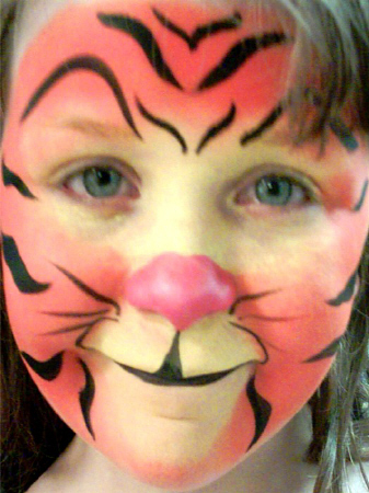 Tigger.JPG (95274 bytes)