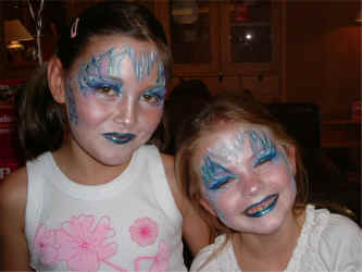 Click on either face for a close up, Click on the "off face" areas for an enlarged image.